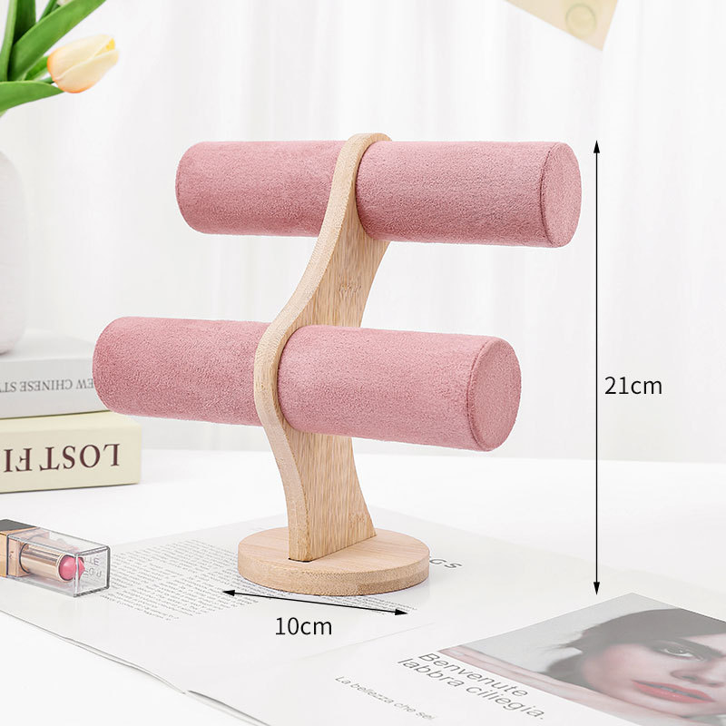 Koka apaļš divlīmeņu juvelierizstrādājumu displejs ar velūra pārklājumu un PU ādas akcentiem