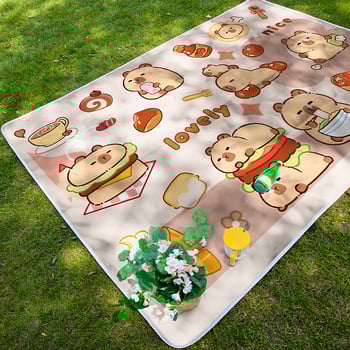 Пикник подложка с карикатурна капибара — преносима за къмпинг и открито; водоустойчива подплата от алуминиево фолио; Oxford плат; стил: карикатура; пускане: пролет 2022