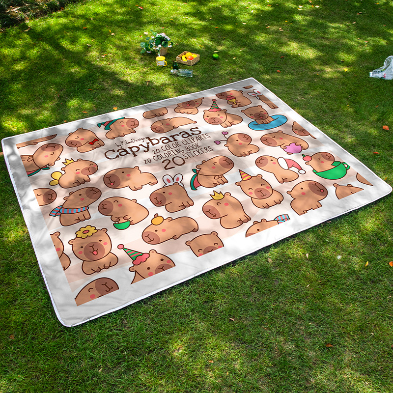 Пикник подложка с карикатурна капибара — преносима за къмпинг и открито; водоустойчива подплата от алуминиево фолио; Oxford плат; стил: карикатура; пускане: пролет 2022