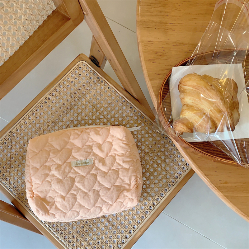 Kozmetička torbica, prešivana, stil clutch, horizontalni kvadratni oblik, zatvarač, poplina podstava