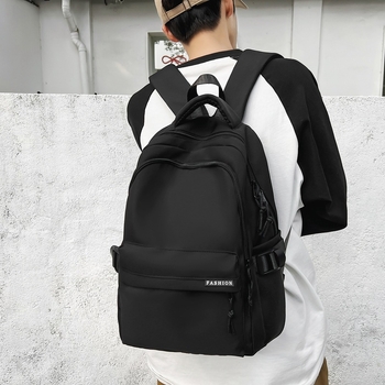 Skolas mugursoma ar Korejas stila dizainu un Mori stila iedvesmu, ietilpība 20–35 L, piemērota 15 collu klēpjdatoram, neilons