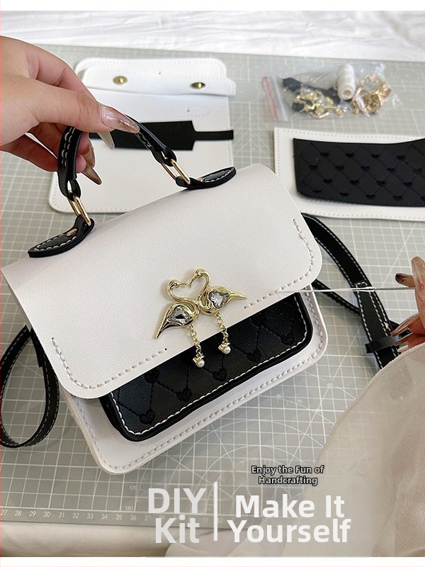 Дамска чанта през рамо в стил уличен тренд, PU кожа, вертикална квадратна форма, закопчаване с капак, вътрешен ID джоб