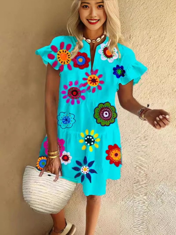 Cvjetna šifon haljina, A-linijski kroj, ovratnik s gumbima, rukavi 3/4 duljine, poliester 70–80%