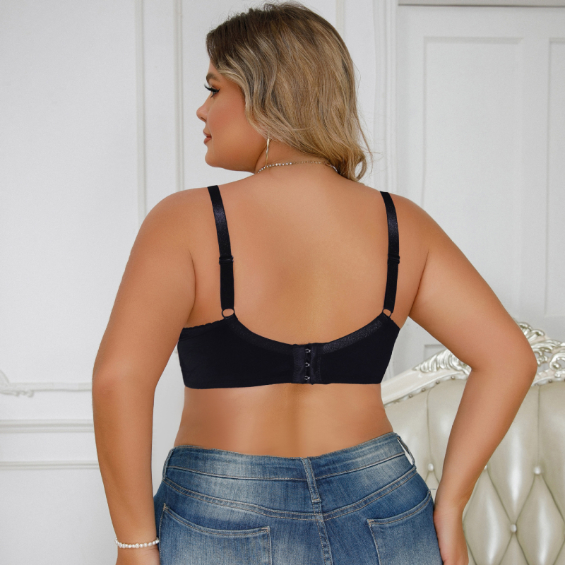 Plus Size Δαντελένιο Push-Up σουτιέν, πλήρης чашα, λεπτές molded cups, βασικό ύφασμα νάιλον δαντέλα, επένδυση από σπαντέξ, σταθερά διπλά ιμάντα, κλείσιμο πίσω με τρεις σειρές αγκίστρων