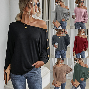 Tricou cu mâneci bat, guler rotund, croială lejeră, lungime medie 65–80 cm, poliester/elastan