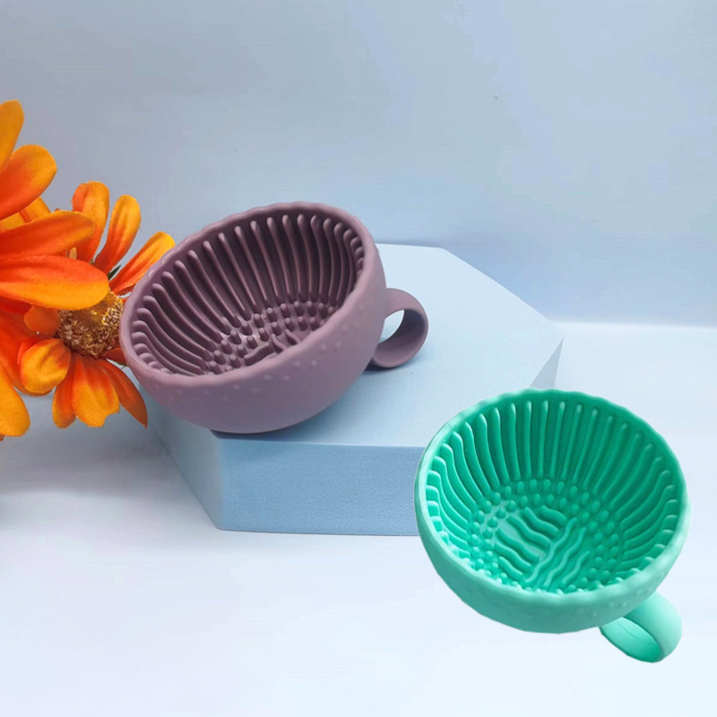 Silikona kosmētikas otu tīrītājs — rokas turēts, pārnēsājams tīrīšanas trauks otu