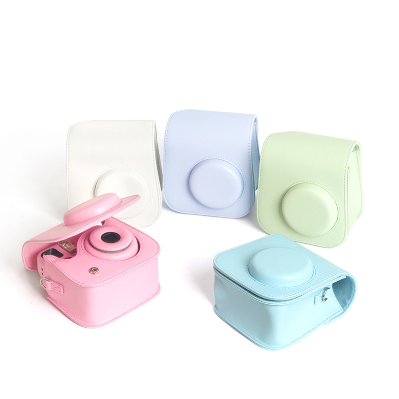 Чанта за камера Fuji Polaroid mini SE/7+; PU външен корпус и PU кожена подплата; тегло 250 g; пасва на Fuji mini SE/7+; защитна чанта през рамо за общо ползване.