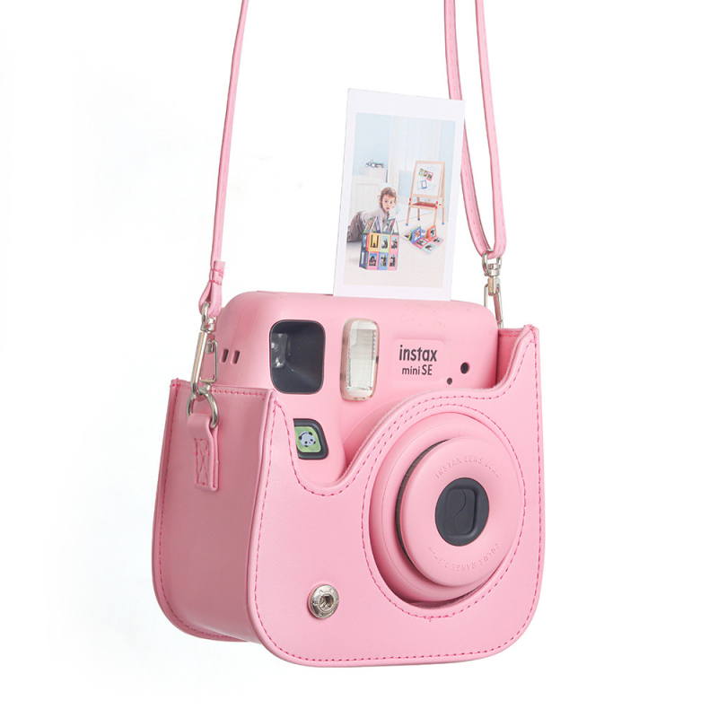 Чанта за камера Fuji Polaroid mini SE/7+; PU външен корпус и PU кожена подплата; тегло 250 g; пасва на Fuji mini SE/7+; защитна чанта през рамо за общо ползване.