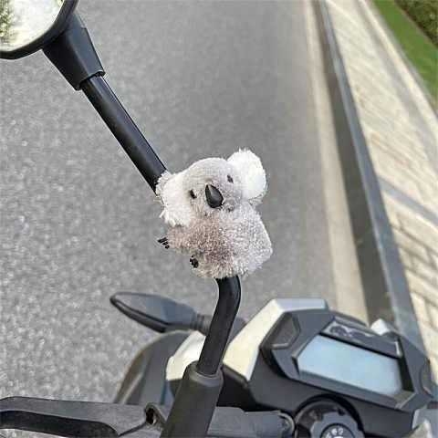 Χνουδωτό λούτρινο καουάλα για τον καθρέφτη οπισθοπορείας ηλεκτρικών μοτοσικλετών — διακοσμητικό κρεμαστό με δυνατότητα παραμετροποίησης