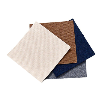 Πίνακας γρατσουνίσματος για γάτες με αυτοκόλλητους τοίχους και χαλάκι δαπέδου – πολυεστερικό ύφασμα, τετράγωνο σχήμα, μοτίβα: ρίγες, μονόχρωμο, καρδιά, αυτοκίνητο, ουράνιο τόξο, προσαρμόσιμο