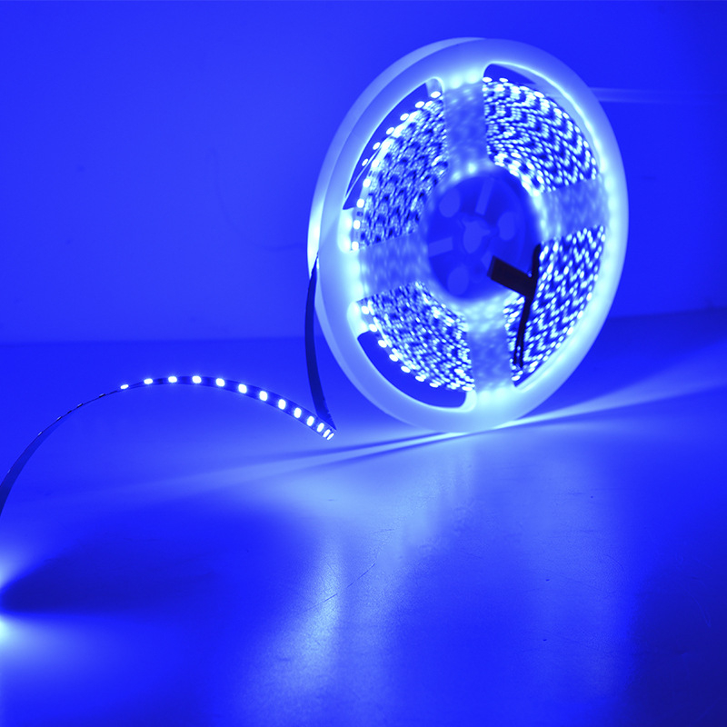 RGB LED лента с 120 диода, чип 2835, вход 12V, 10W/m, 120° ъгъл на лъча