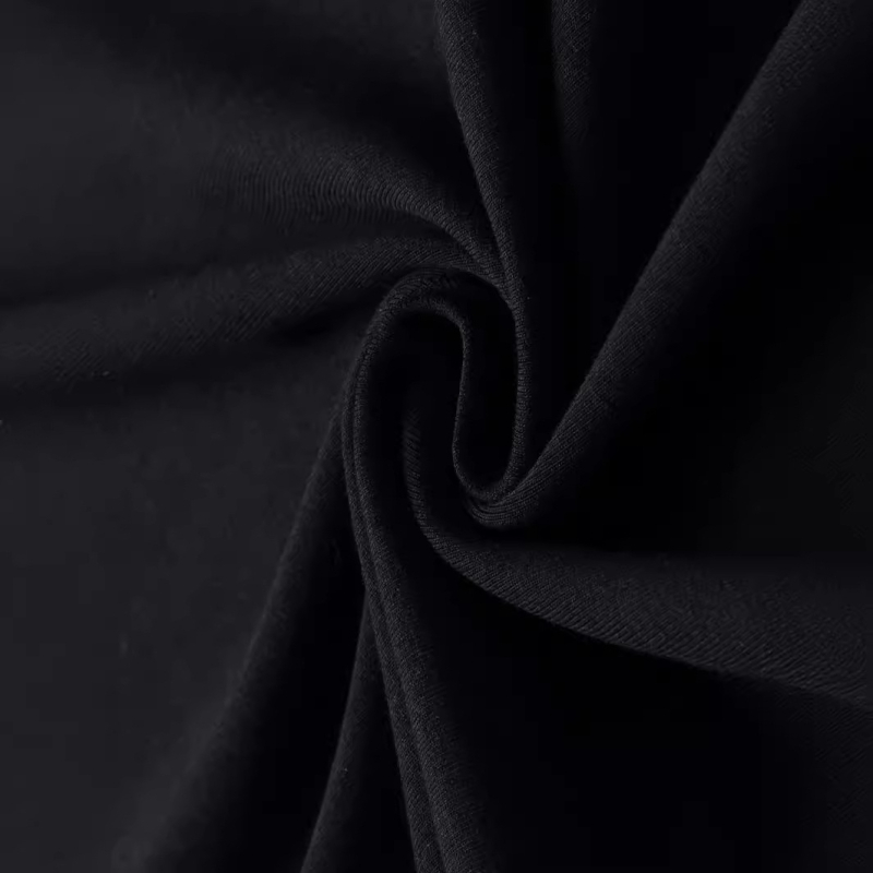 Krekli no 96% kokvilnas, apaļā kakla izgriezums, īsās piedurknes, brīvs piegriezums, 180 g