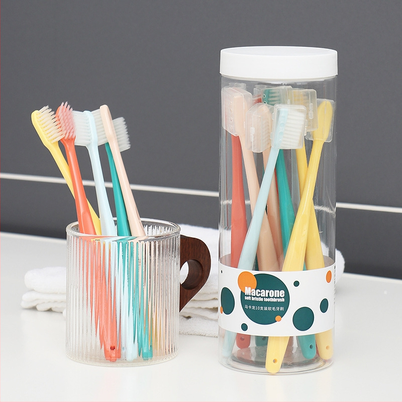 Rokas zobu birste ar cilindrisku dizainu, mīkstās sariņas, modelis R0722, priekš pieaugušajiem