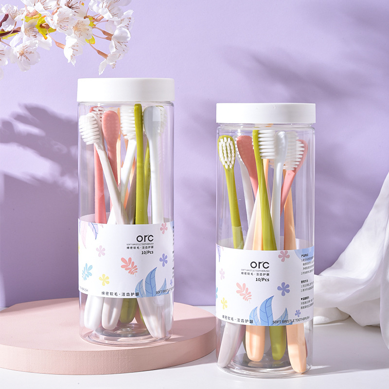 Rokas zobu birste ar cilindrisku dizainu, mīkstās sariņas, modelis R0722, priekš pieaugušajiem