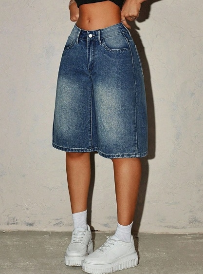 Дамски къси панталони от деним и памук, ензимно пране, straight кройка, уличен стил