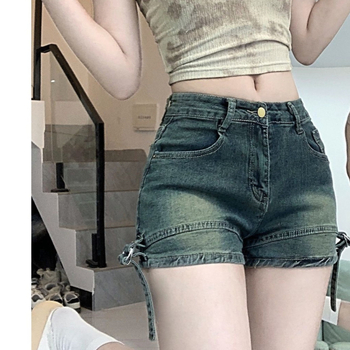 Șort denim cu patchwork, talie înaltă, croială evazată, elasticitate ușoară