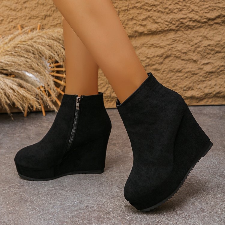 Γυναικείες μπότες σουέδ με στρογγυλή μύτη, κοντό ύψος, υπερυψωμένο τακούνι, ευρωπαϊκό στυλ