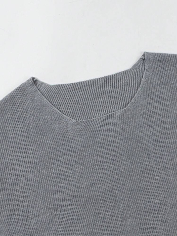 Плетен пуловер – дишаща памучно-смесена материя, свободен силует, къси ръкави, без яка