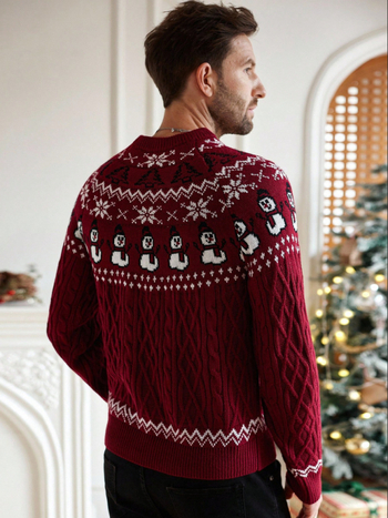 Акрилен пуловер, ретро стил, кръгло деколте, дълги ръкави, кабелна плетка със снежен човек мотив