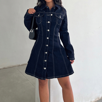 Denim ruha egyvállas kivágással, A-vonalú sziluett, hosszú ujjú, középső derék