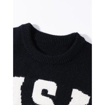 Плетен пуловер за мъже, свободен силует, кръгло деколте, дебелен трикотаж, детайл с нашивка, материал: Modal + Rabbit Hair, 2025 пролет