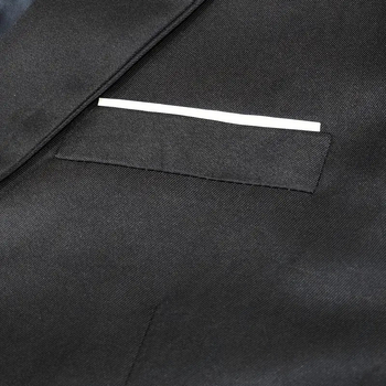 Vyriskas švarkas Slim Fit su stovinčia apykakle, vienoje eilėje užsegamas su keliomis sagomis, poliesterio audinys, pamušalas poliesteris