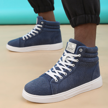 Sneakeri ar džinsa augšpusi, augsta augšdaļa, augstuma palielināšana, šņorēšana, papēdis 1–3 cm