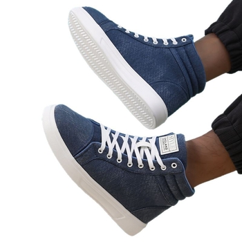 Sneakeri ar džinsa augšpusi, augsta augšdaļa, augstuma palielināšana, šņorēšana, papēdis 1–3 cm
