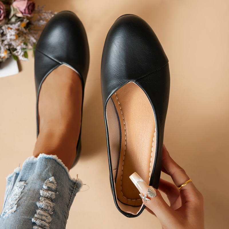 Moterų kasdieniai slip-on batai su apvaliu pirštu, PU viršus, guma padas, žemas kulnas 1-3 cm