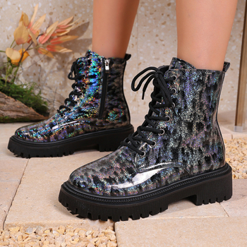 Női Martin csizma, minimalist stílus, kerek orr, középmagas sarkú 3–5 cm, elöl fűzőzárás