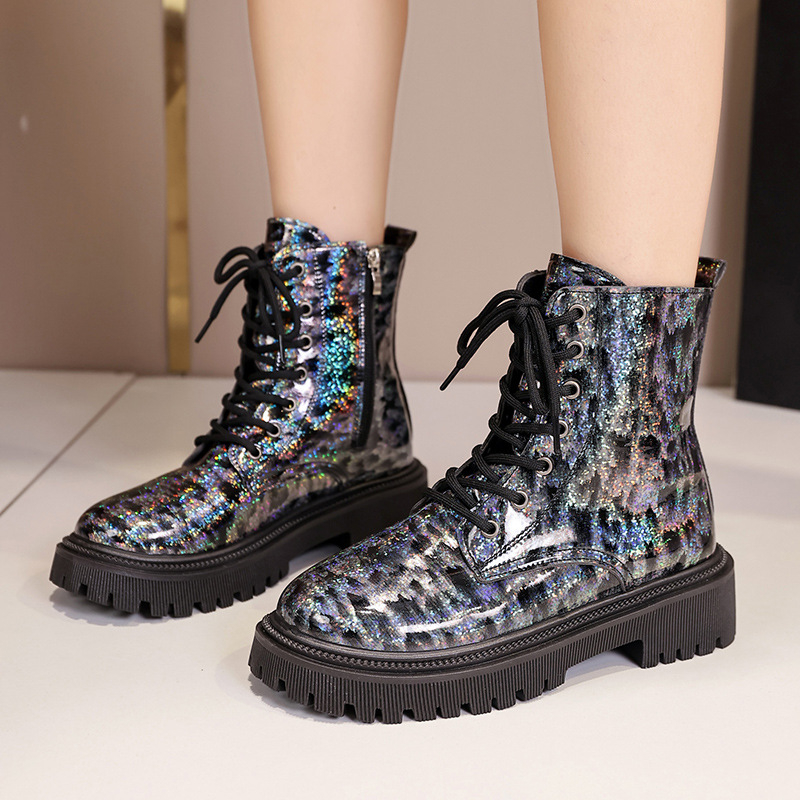 Női Martin csizma, minimalist stílus, kerek orr, középmagas sarkú 3–5 cm, elöl fűzőzárás