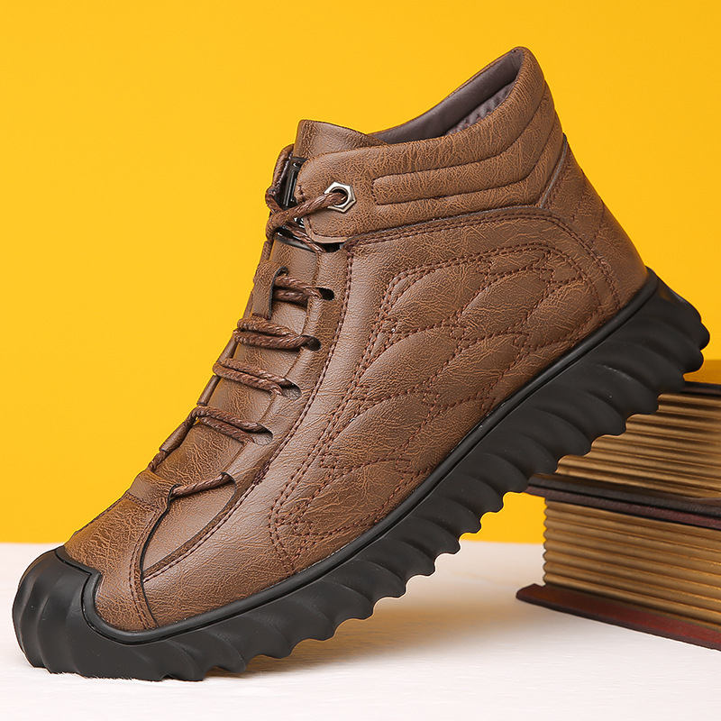 Vyriski žieminiai aukštų batų su dviejų sluoksnių karvų oda viršutine dalimi, gumos padas, PU įdėklas, mikropluošto vidus