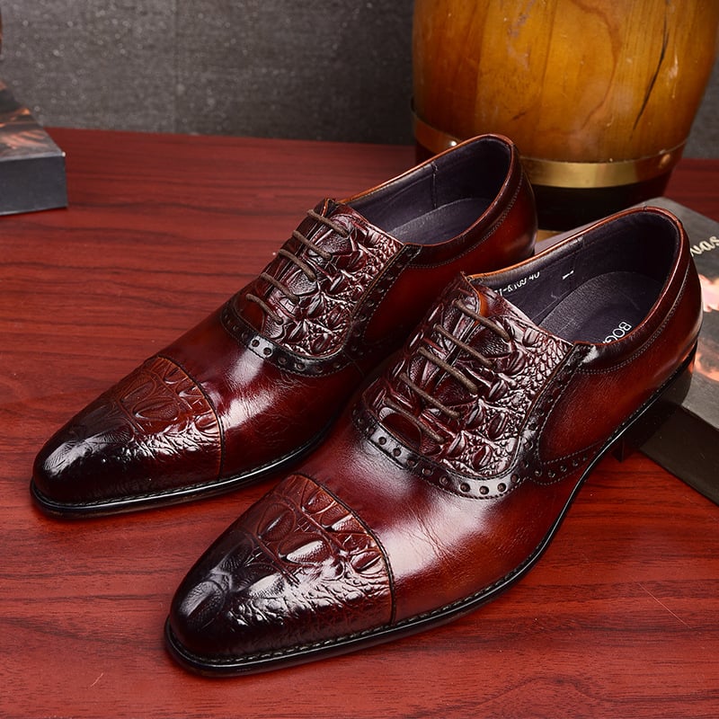 Vyriniai formalūs odiniai batai su smailiu nosimi, krokodilo raštas, viršus iš pirmosios karvės odos, gumos padas, raišteliai