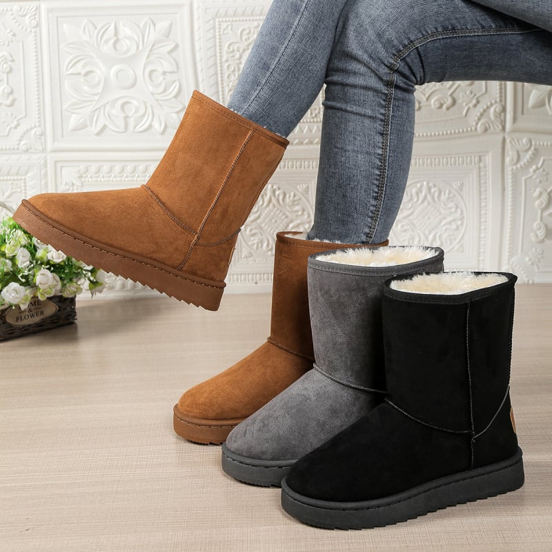 Χιονοπέδιλα με σουέντ επάνω μέρος, επένδυση από τεχνητό κοντό βελούδινο γούνινο ύφασμα, ύψος γολών μέχρι τον αστράγαλο, στρογγυλή μύτη