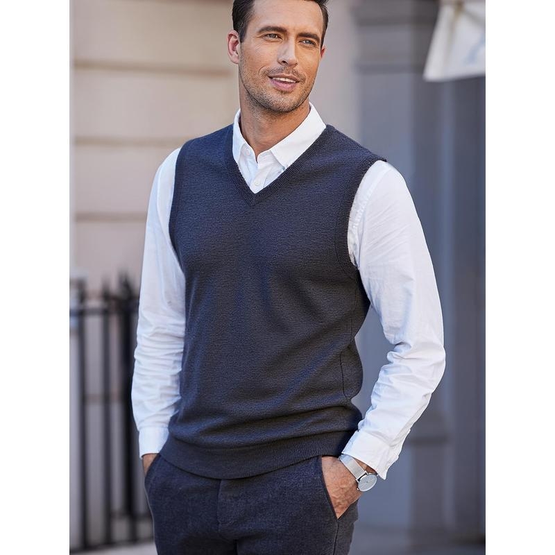 Kasdienė V kaklo liemenė, dryžuota, laisvas kirpimas, corduroy audinys, 2025 pavasaris