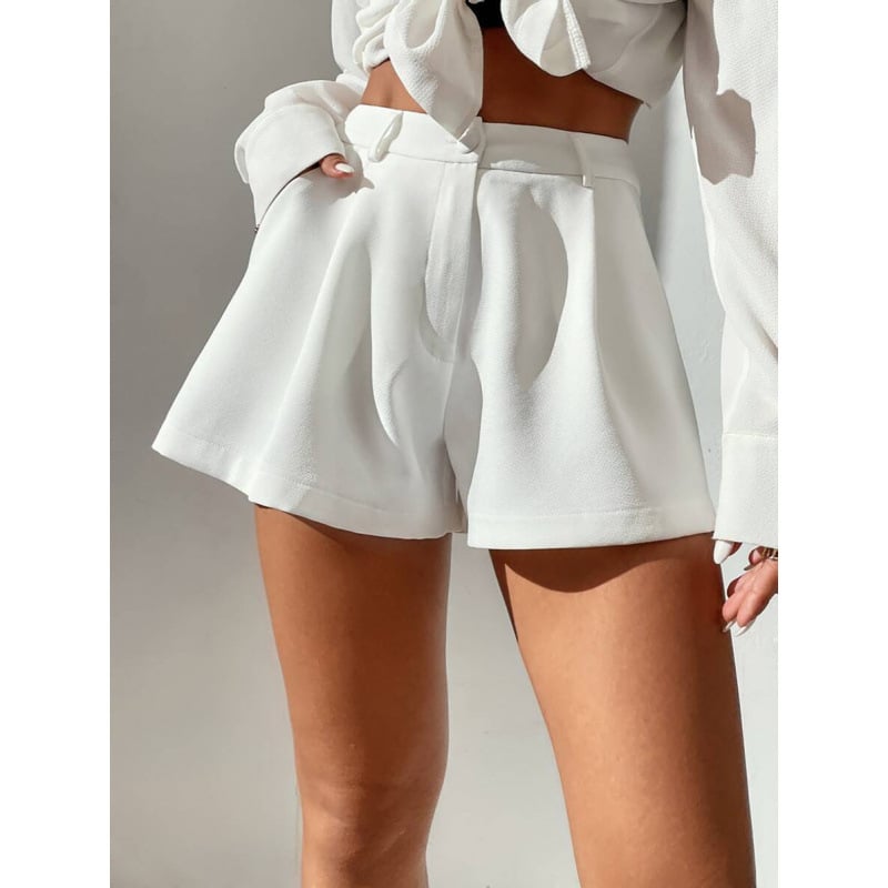 Șorturi largi cu buzunare înclinate, lungime 9/10, bumbac CVC, ușoară elasticitate, stil vintage