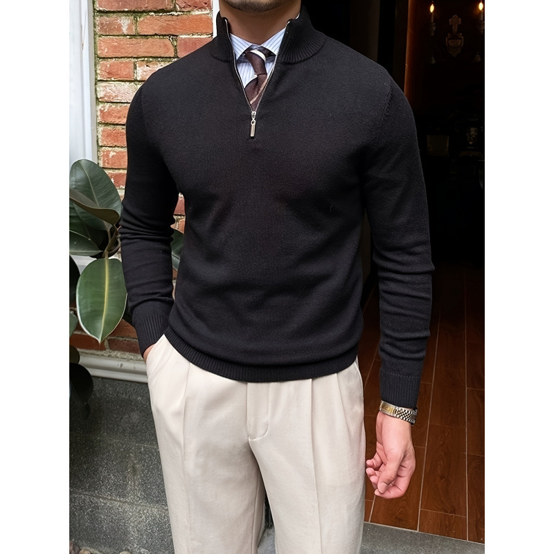 Cardigan tricotat cu fermoar, mâneci lungi, guler rotund, croială lejeră; țesătură Vinylon cu elasticitate medie, fermoar la 1/4