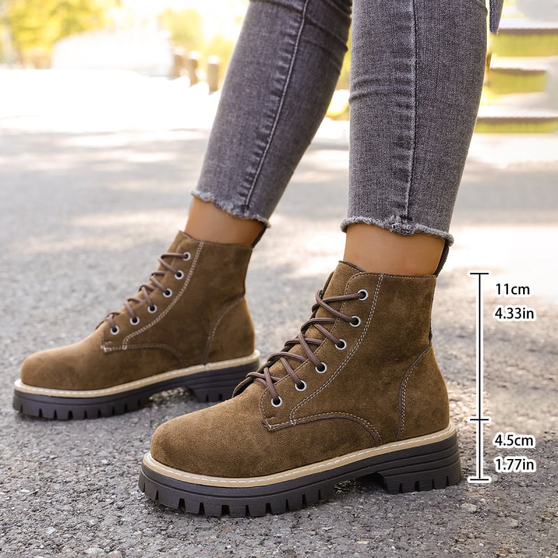 Martin csizmák, euro-amerikai stílus, középmagas szár, vastag sarka 3–5 cm, velúr felső, gumírozott talp, előre fűzőzár