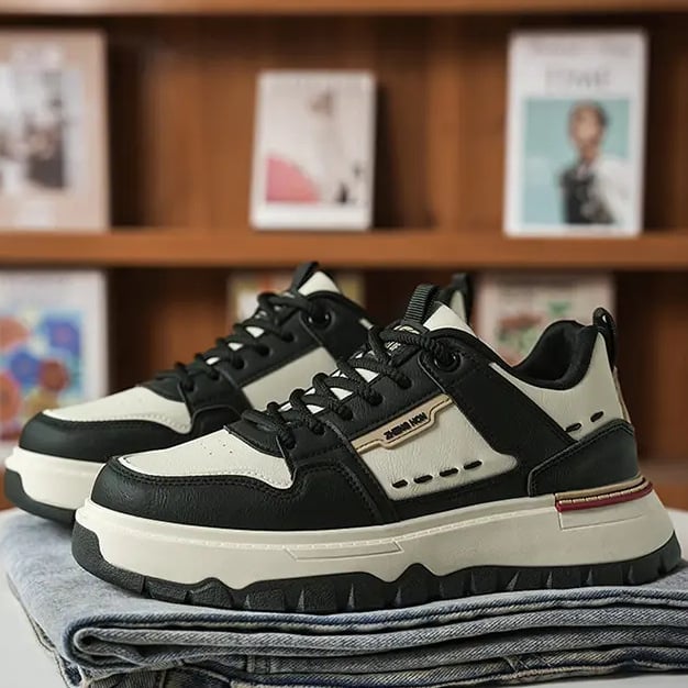 Vyriski žvejybos bateliai – žemas viršutinės dalies, raišteliai priekyje, kvėpuojanti tinklinė įdaila, viršus iš sintetinės odos, spalvų blokavimo raštas