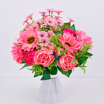 Букет слънчогледи от коприна за домашна декорация – видове: маргаритка и слънчоглед; материал: изкуствени цветя от коприна; марка: Xiaoyu Flower Art; предназначение: сватби, открити пространства и фотосесии