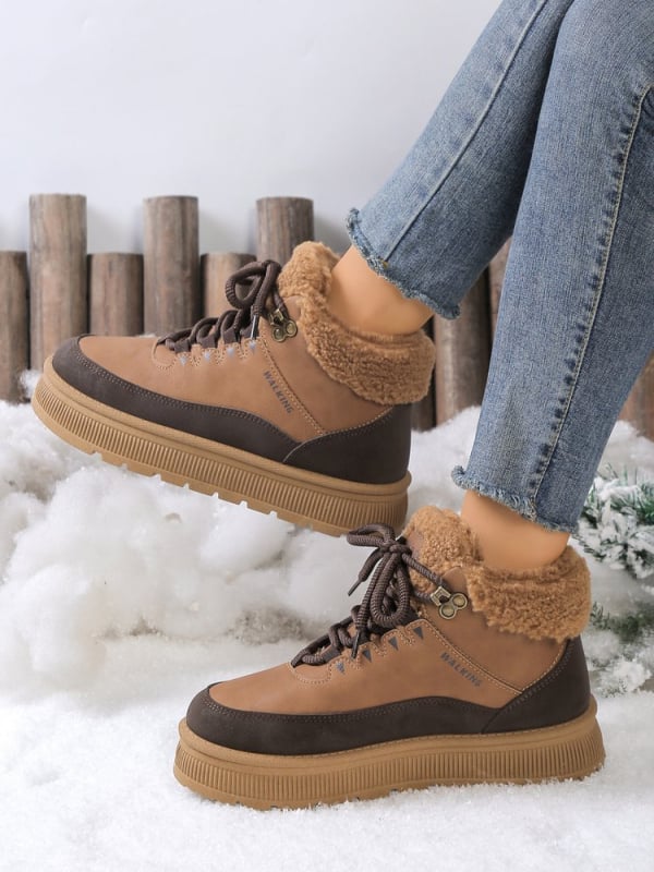 Sieviešu ziemas zābaki ar mākslīgu pūku odere, PU augšdaļa, vidēja augstuma potīte, zems papēdis 1–3 cm, priekšējā aukla aizdare