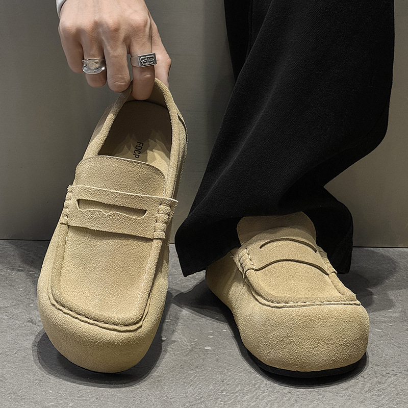 Vyriniai kasdieniai Slip-On lauko bateliai – viršus iš zomšos, gumos padas, įdėklas iš Cow Split odos, modelis 72281