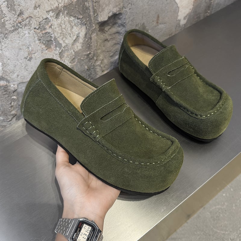 Vyriniai kasdieniai Slip-On lauko bateliai – viršus iš zomšos, gumos padas, įdėklas iš Cow Split odos, modelis 72281