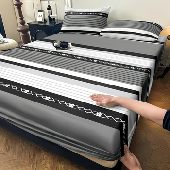 Set de trei piese de lenjerie pentru pat, From Whale, fibră chimică, imprimare digitală, model în dungi