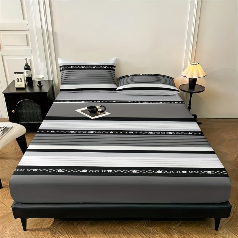 Set de trei piese de lenjerie pentru pat, From Whale, fibră chimică, imprimare digitală, model în dungi