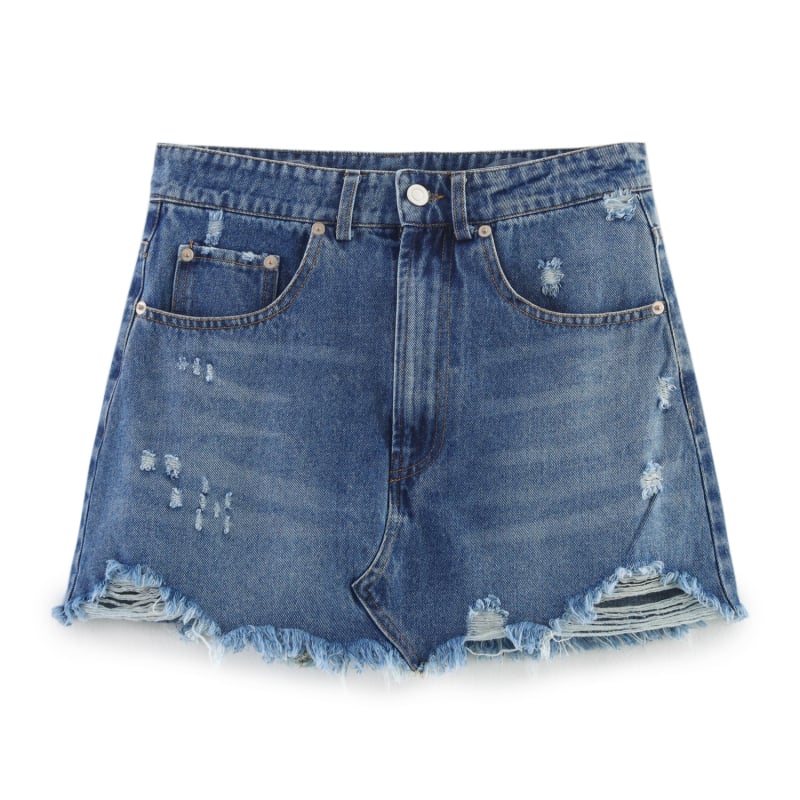 Denim suknja s poderanim dekorativnim elementima u kolažnom dizajnu, pamuk 50–70% sadržaja, ljeto 2025, britanski stil