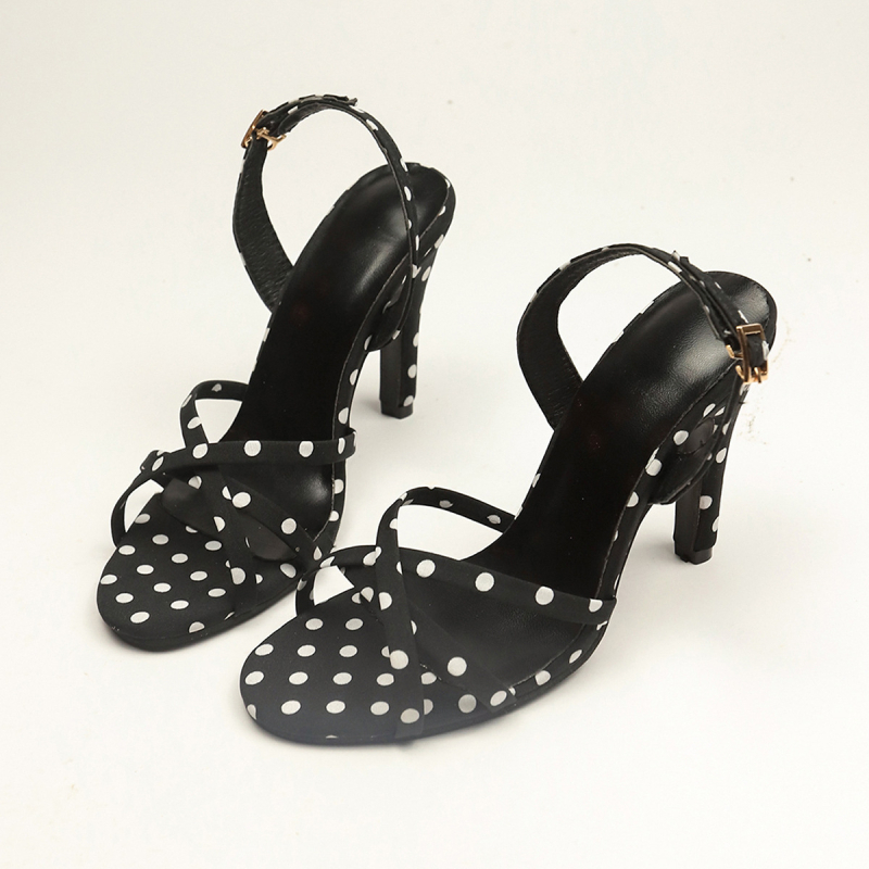 Egy pántos szandál, pöttyös dizájn, vékony magas sarkú, PU felsőrész, PU belső, gumitalp