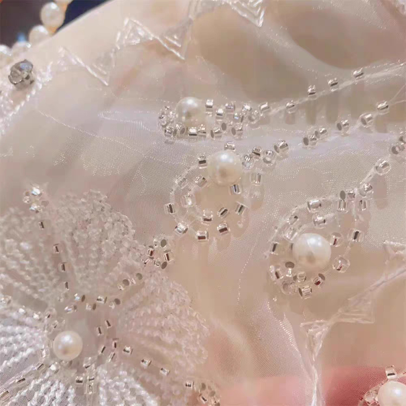 Mergaitei vasaros suknelė - korėjietiško stiliaus; gėlių raštas; be rankovių; A linijos kirpimas; švelniai apdorota medžiaga