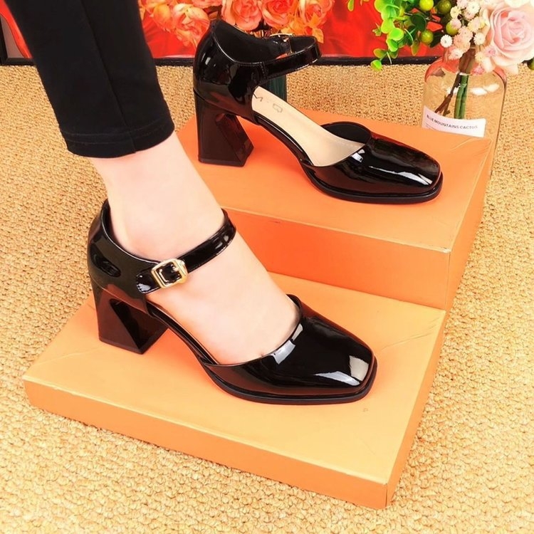 Pantofi Mary Jane cu cataramă – partea superioară PU, vârf rotund, slip-on, talpă din cauciuc, pentru femei