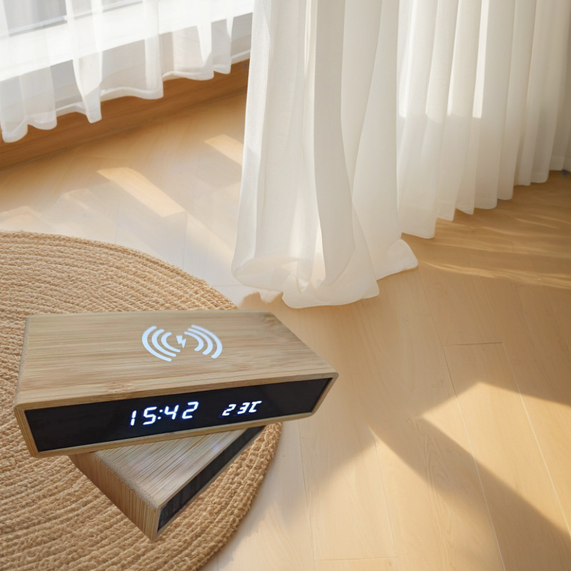 Belaidžio įkrovimo laikrodis su LED skaitmeniniu ekranu ir veidrodžiu, bambukinis medis NST 7008